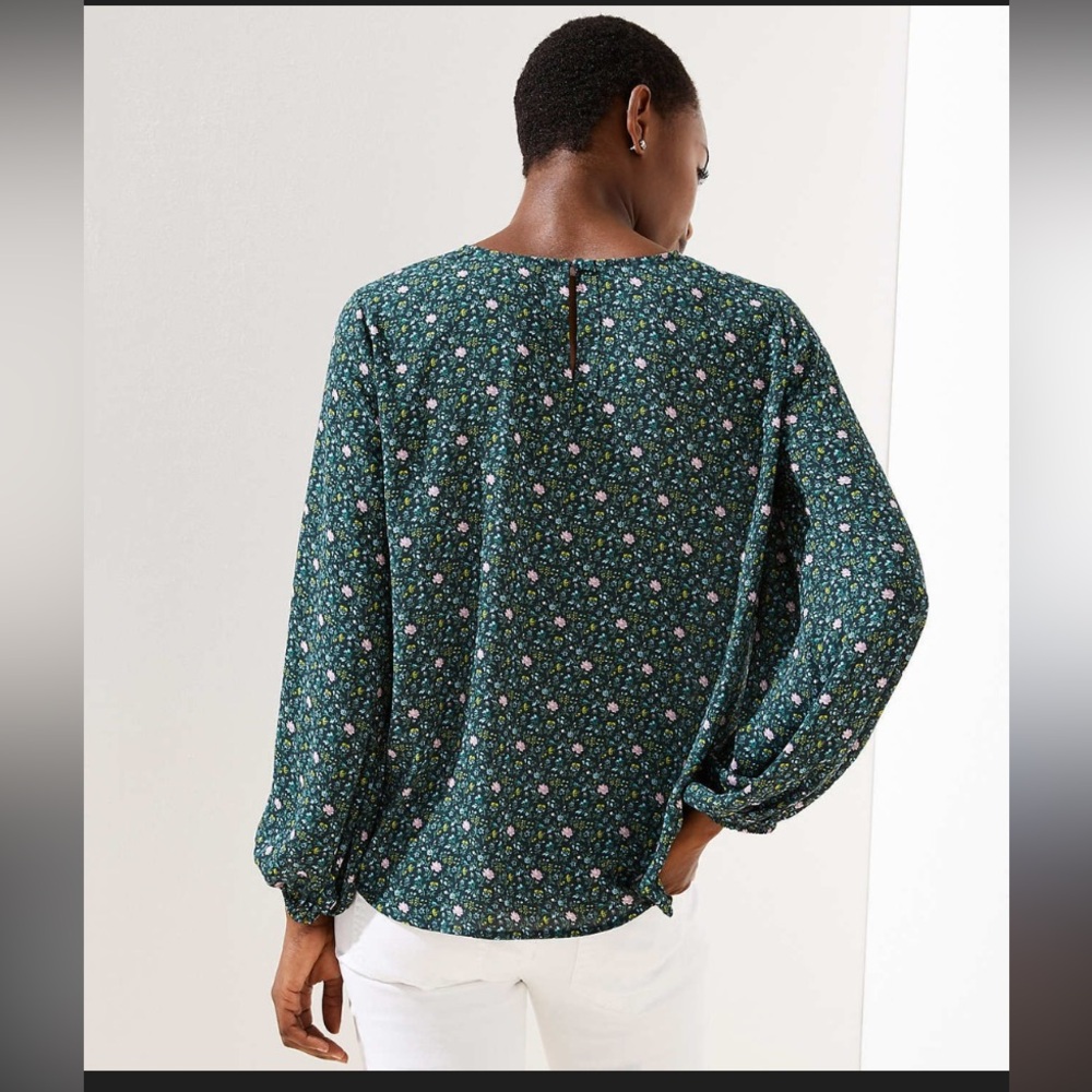 LOFT Ditsy Bloom Draped Sleeve Top Keyhole Button Office Core Floral Dark Green - Picture 2 of 8